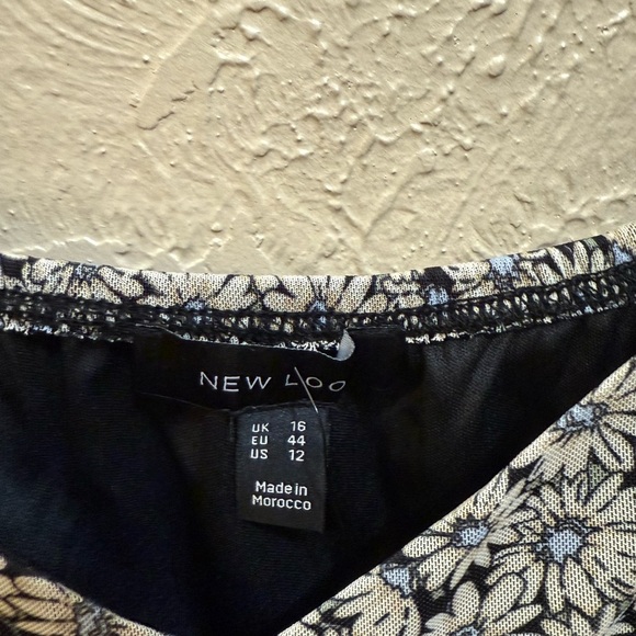 New Look Black Daisy Print Mesh Ruffle Mini Dress Sz 12 NWT - Picture 9 of 12